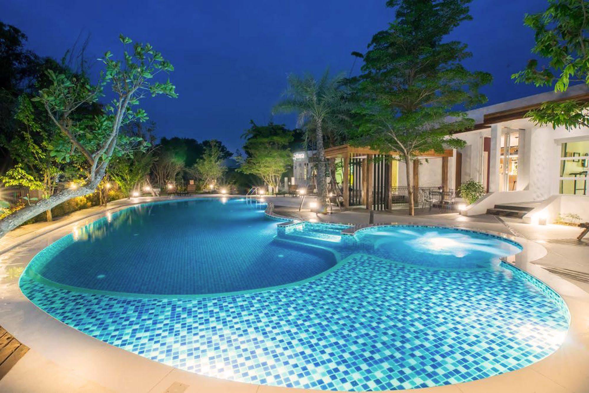 Monkey House Hotel Chiang Mai Esterno foto